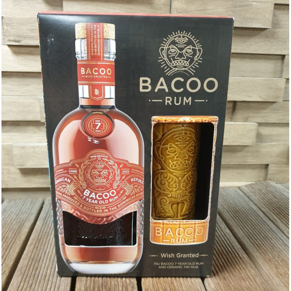 Bacoo Rum 7 år i gaveæske med keramisk Tikki krus